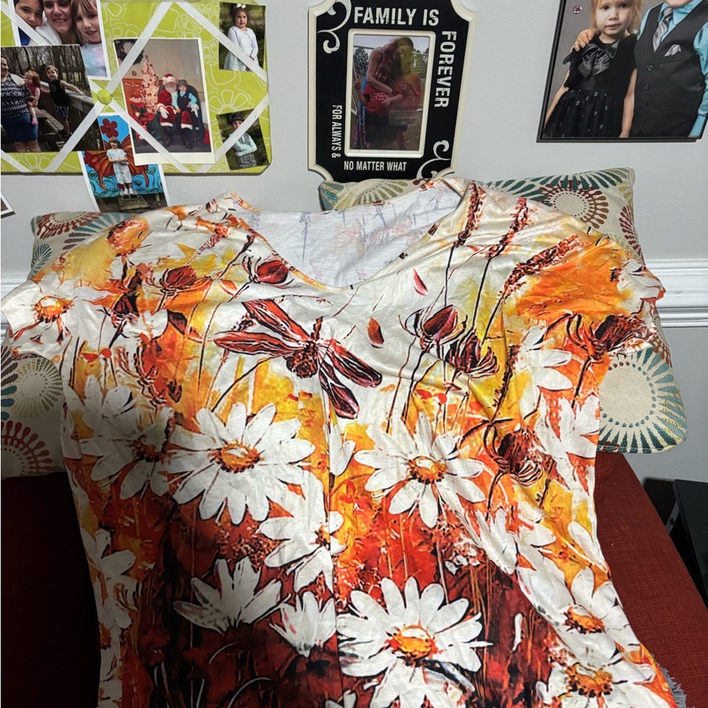 Floral Short Sleeve Tee - Orange and White